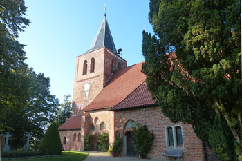 Kirche Kalkhorst &copy; Kirsten Willert