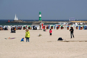 Strand Warnemünde &copy; Julia Roeser