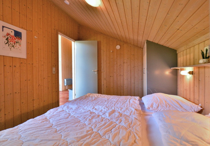 Ferienhaus in Pelzerhaken - Ferienhaus Typ C im Ferienpark AM WALDRAND - Kleiderschr&auml;nke im Schlafzimmer