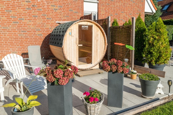 Ferienwohnung in Feldhusen - Diana Sch&ouml;ner Blick - Au&szlig;en Garten Fass- Sauna