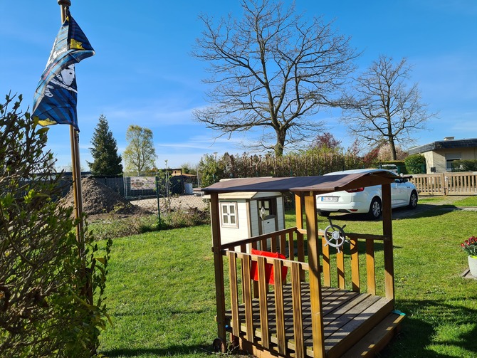 Bungalow in Lensterstrand - Schenk - Garten