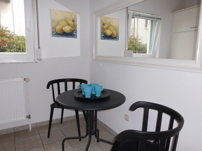 Ferienwohnung in K&uuml;hlungsborn - Strandstrasse-OstSeegarten - gro&szlig;e separate K&uuml;che