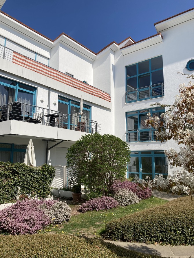 Ferienwohnung in K&uuml;hlungsborn - Strandstrasse-OstSeegarten - Der Hauseingang mit Innenhof