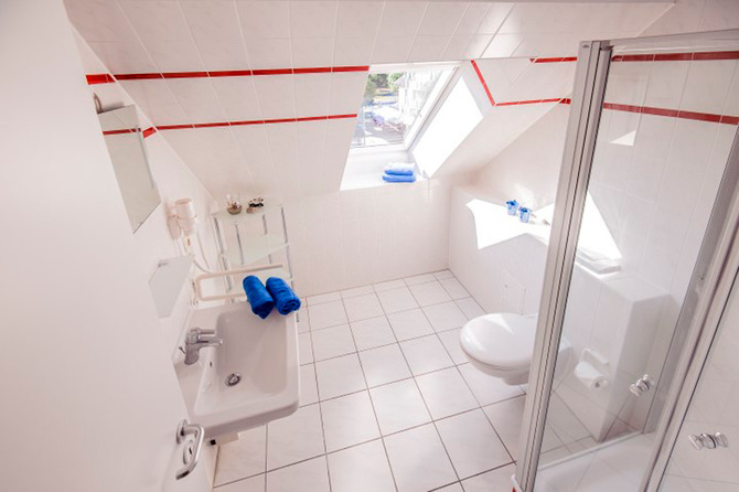 Ferienwohnung in Boltenhagen - Residenz D&uuml;ne III - Bespielbild Bad