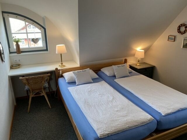 Ferienwohnung in Born a. Dar&szlig; - Ferienwohnung Nr. 02 (OG + Spitzboden) - Bild 8