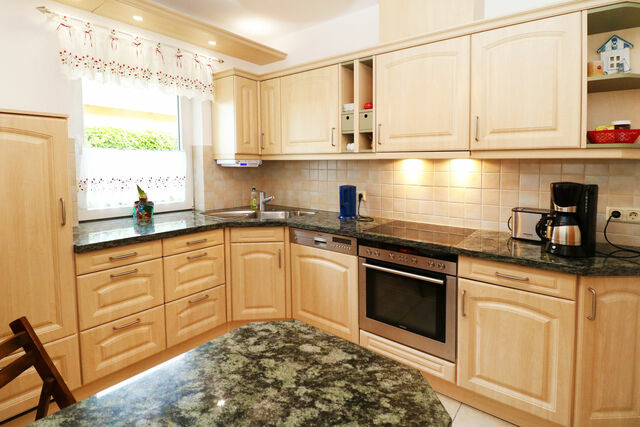 Ferienhaus in Karlshagen - Ferienhaus Moritz - mit gro&szlig;em Garten - Bild 8