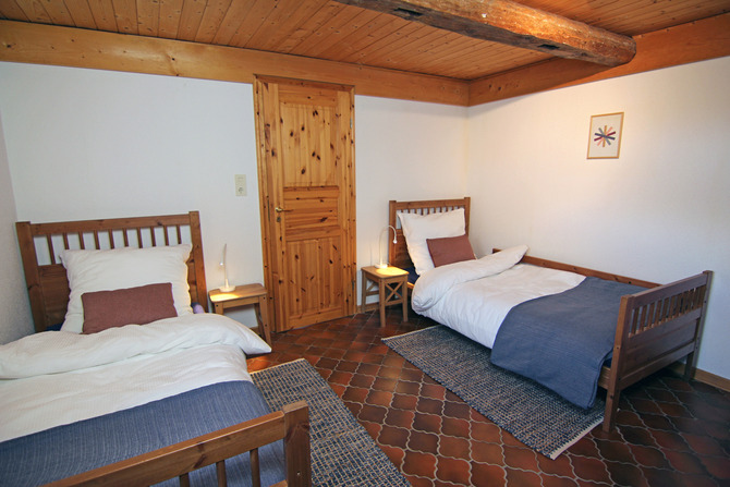 Ferienwohnung in &Ouml;lendorf - Reetdach-Kate Ost - 2 Einzelbetten 90x200