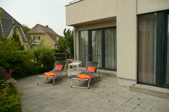 Ferienwohnung in B&ouml;rgerende - Appartement 1 - Familiensuite - Terrasse im Garten