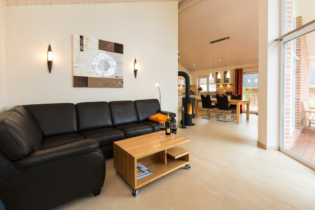 Ferienhaus in Fehmarn - Wellnesshaus "Welle" eingez&auml;unt - Bild 4