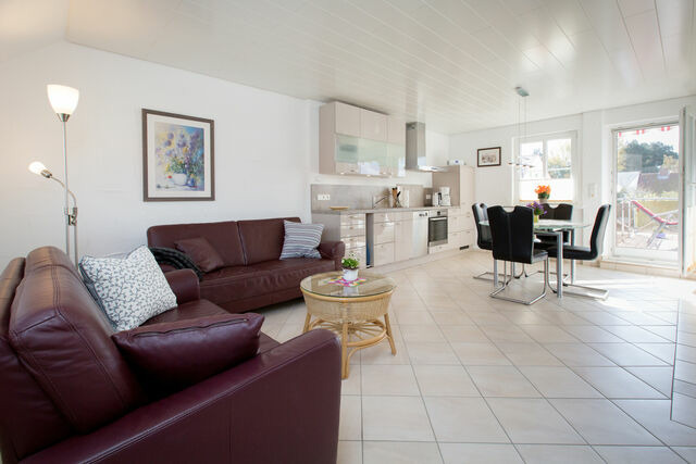 Ferienwohnung in Gr&ouml;mitz - FeWo Oberdeck - K&ouml;nigsberger Allee 28 - Bild 2