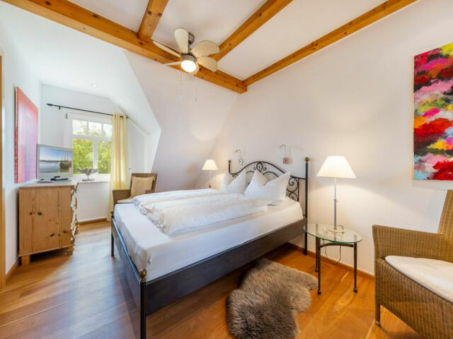 Ferienhaus in Garz - Ferienhaus R&uuml;genbrise mit Seeblick und 5 B&auml;dern - Bild 4