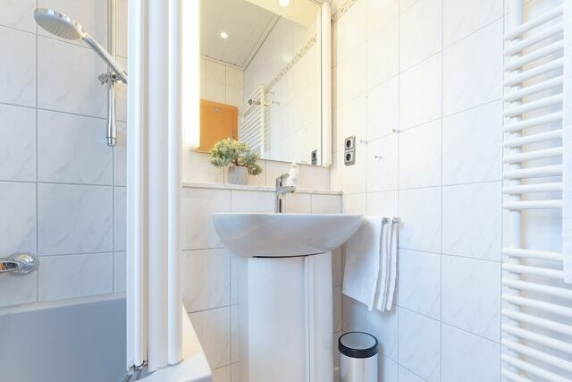 Ferienwohnung in Bosau - Haus Schwanensee Seeblick Bischofsee - Bild 24