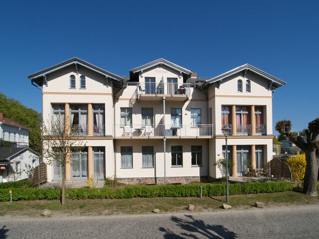 Ferienwohnung in Seebad Heringsdorf - (Brise) Villa Inge App. 03 - Bild 2